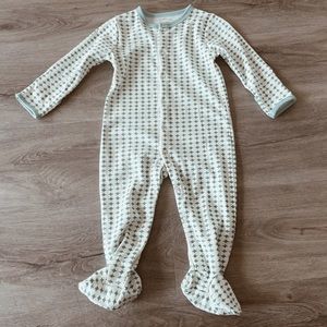 Green + white patterned baby bodysuit necessity ♡
